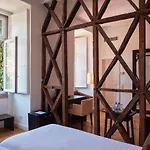 York House Lisbon