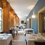 York House 4*