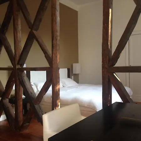 York House Отель 4*