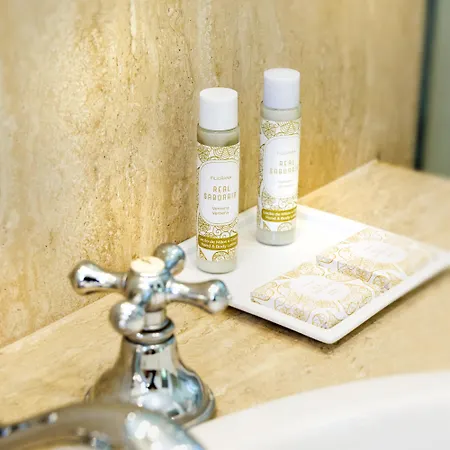 York House Отель