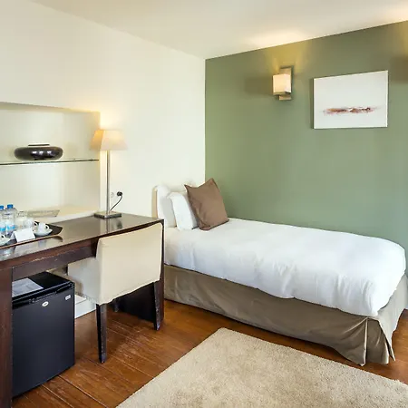 York House Отель 4*