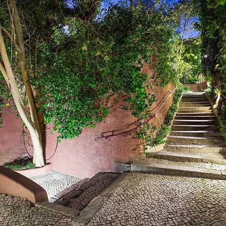 York House Лиссабон