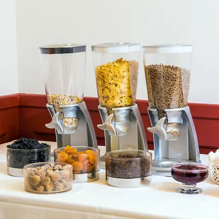 York House Лиссабон