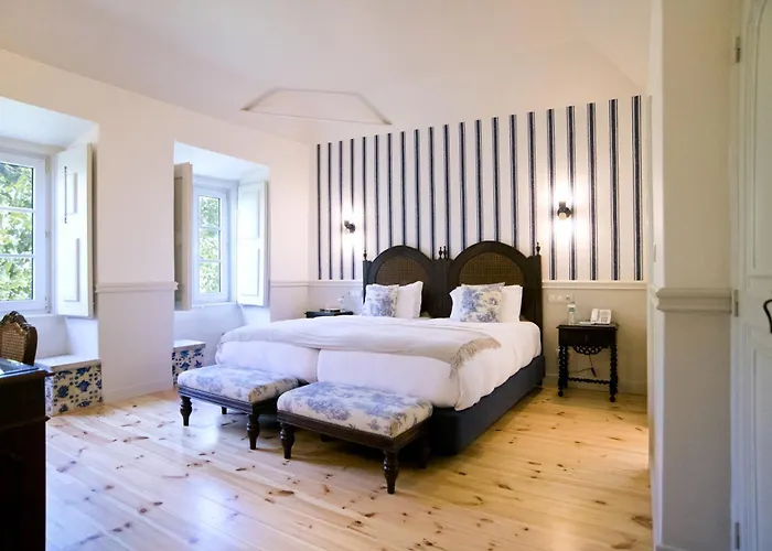 York House Отель