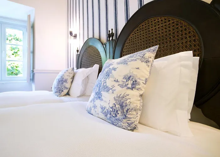 Отель York House 4*