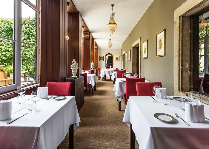 York House 4*