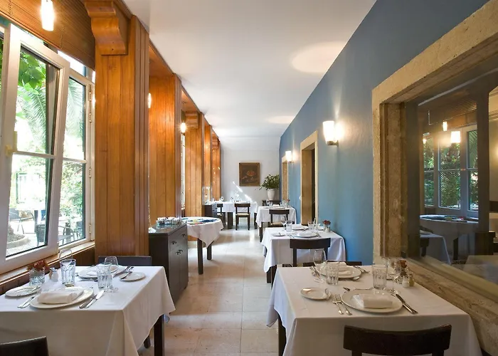 York House 4*